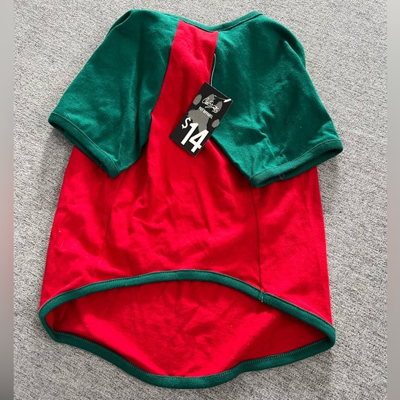 Size medium‎ Christmas tee for dogs - Picture 2 of 3